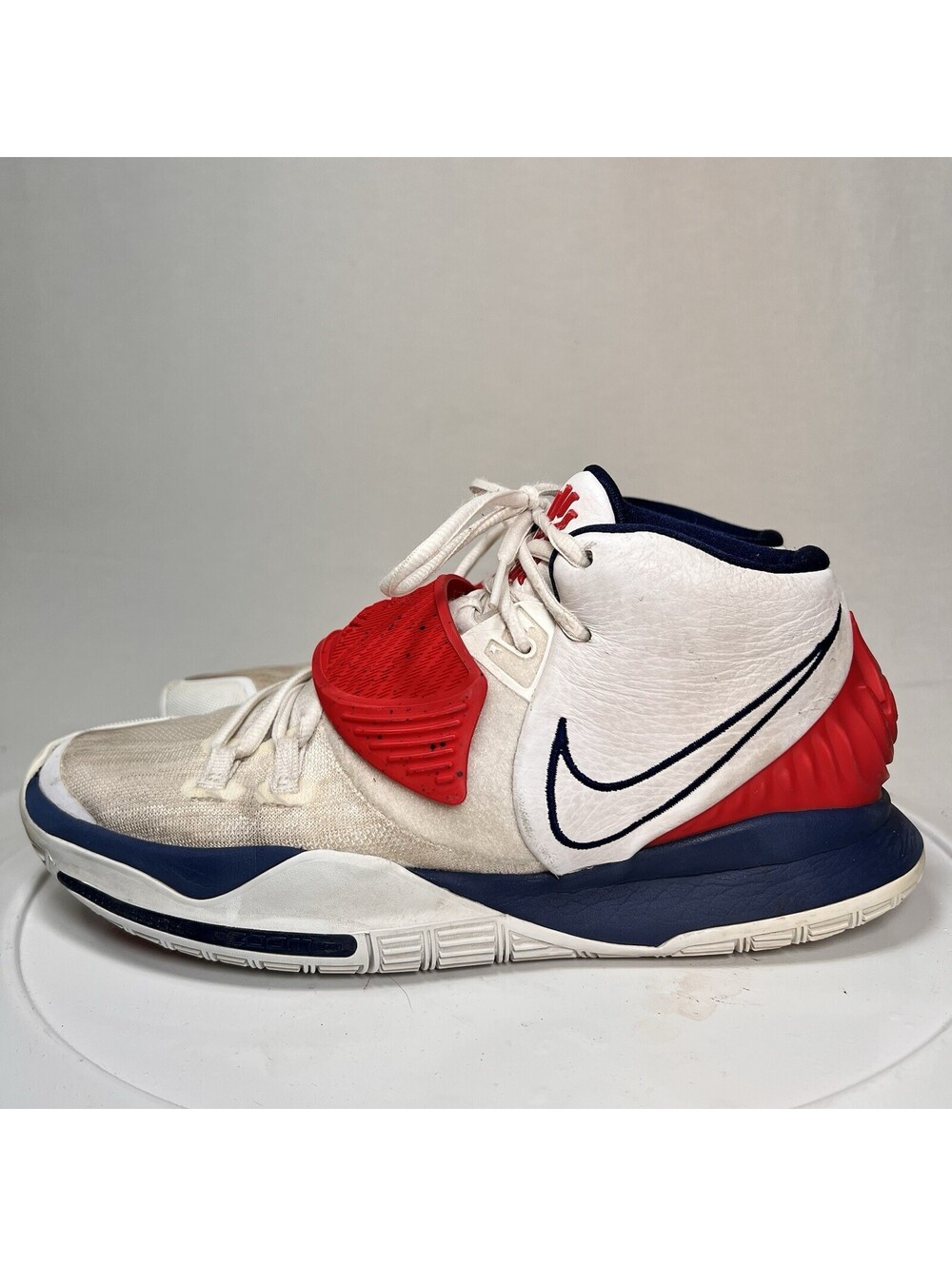 Nike Kyrie 6 USA Red White Blue Basketball BQ4630-102 Men’s Size 9.5